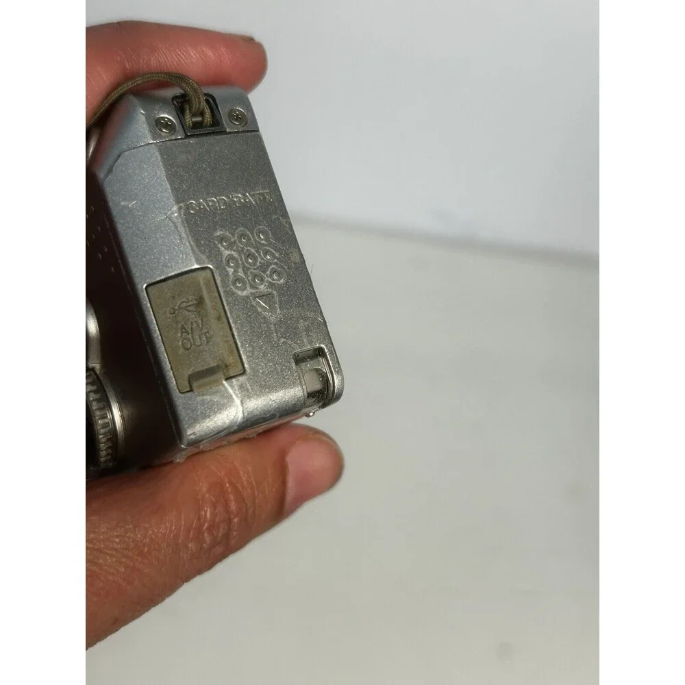 Nikon COOLPIX E3700 3x Zoom Compact Digital Camera Silver w/Battery No SD Card